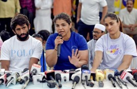 विरोध प्रदर्शन बंद कर बोले पहलवान, 