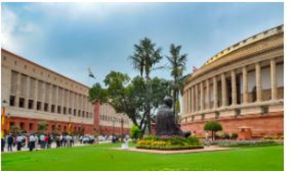 कई महत्वपूर्ण घटनाक्रम, देश की लोकतंत्रिक यात्रा का साक्षी रहा पुराना संसद भवन