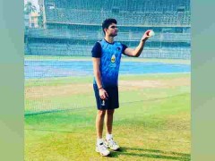 पिता सचिन तेंदुलकर के नक्शेकदम पर चल रहा बेटा, प्रथम श्रेणी डेब्यू में अर्जुन तेंदुलकर ने बनाया शतक