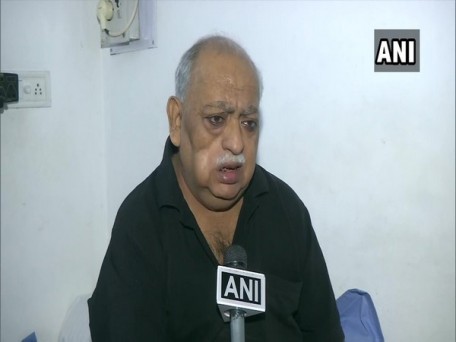 मशहूर शायर मुनव्वर राणा की तबीयत नाजुक, वेंटिलेटर पर किए गए शिफ्ट, अगले 72 घंटे बेहद अहम