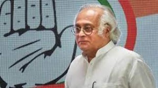 जयराम रमेश ने संसद के गतिरोध पर ''बीच का रास्ता'' किया खारिज; कहा- जेपीसी की मांग पर समझौता नहीं, राहुल के माफी मांगने का सवाल नहीं