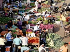 जुलाई में खुदरा महंगाई दर बढ़कर 15 महीने के उच्चतम स्तर 7.44% पर पहुंची, खाने-पीने की कीमतों में सबसे ज्यादा इजाफा