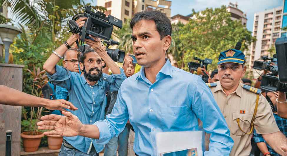 आर्यन खान प्रकरण: नायक नहीं खलनायक !